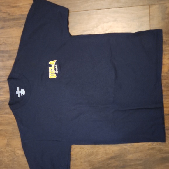 Medium Vintage UCLA Bruins T-shirt - Picture 2 of 3